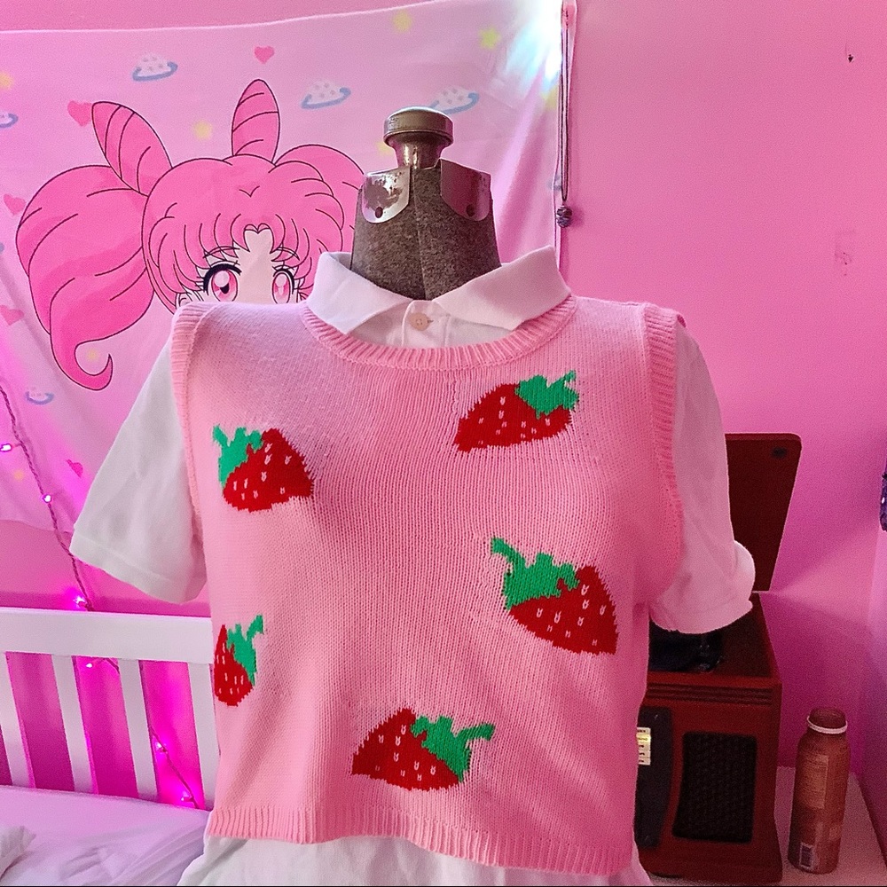 🌸🍓❝Strawberry Sweater Vest❞🌸🍓